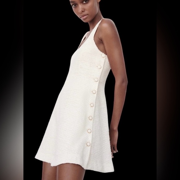 Zara Dresses & Skirts - Zara NWT Off White Boucle’ Sleeveless Fully Lined Fit & Flare Mini Dress Sz. XS